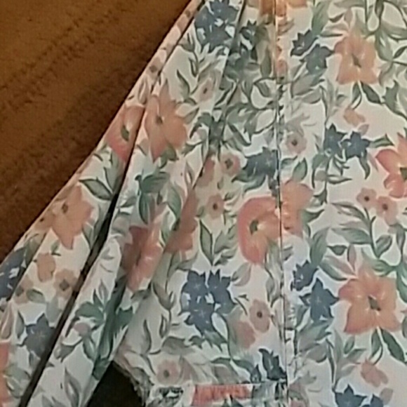 Vintage button-down blouse long sleeves - Picture 4 of 6